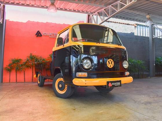 VOLKSWAGEN KOMBI 1.6 MI PICK-UP CS 8V GASOLINA 2P MANUAL VOLKSWAGEN KOMBI 1.6 MI PICK-UP CS 8V GASOLINA 2P MANUAL